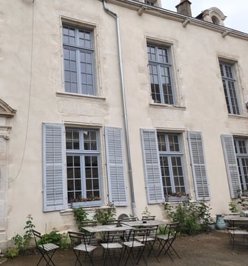 Rétrospective photographique de la renaissance de l'ancienne école Sainte-Marie