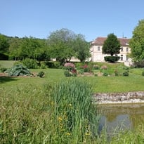 Un couvent qui renaît : histoire, architecture et nature