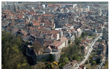 Découverte libre des remparts du Vieux Chaumont