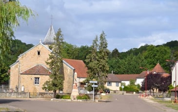 Visite guidée du village de Saint-Michel rattaché à Villegusien-le-Lac