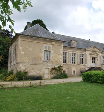 Secrets d'architecture dans un château d'époque classique
