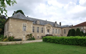 Secrets d'architecture dans un château d'époque classique
