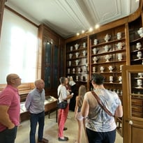 Remèdes et secrets d'une apothicairerie ancienne
