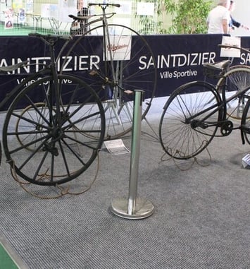 Exposition commentée de vieux vélos et vélos originaux