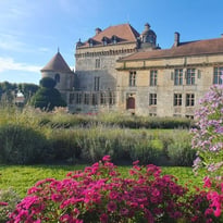 Visitez un château du XVIe siècle et ses jardins avec un guide