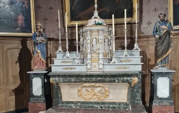 Venez découvrir le chœur restauré d'une église du XIIᵉ siècle